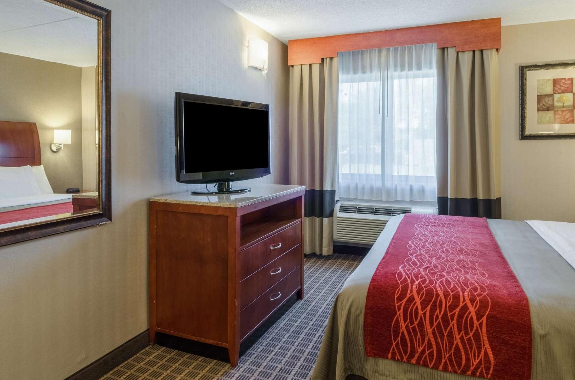 Comfort Inn & Suites West Springfield Esterno foto